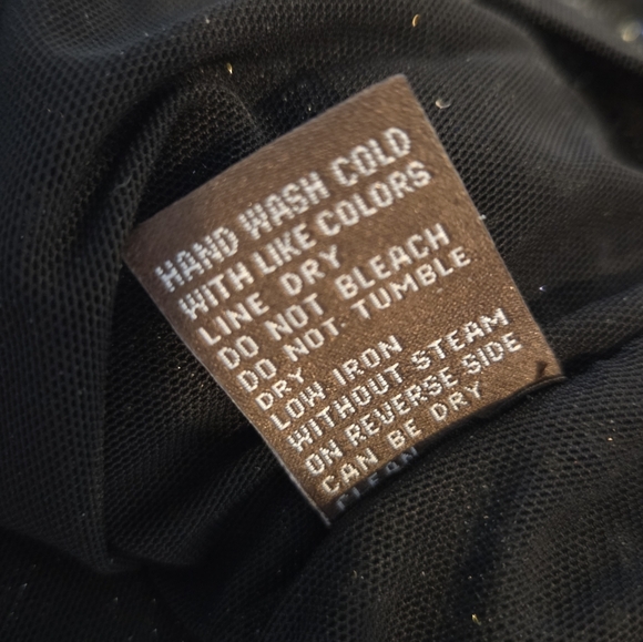 Women's J.McLaughlin Black Sleeveless Mock Neck Shirt, Size S - Picture 4 of 11